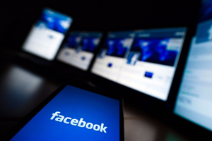 Европейский суд признал Facebook виновным в слежке