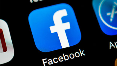 Facebook начала блокировать приложения из-за сбора данных