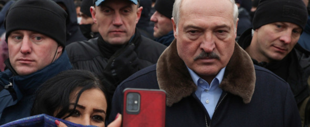Лукашенко не исключил блокировки YouTube в Беларуси