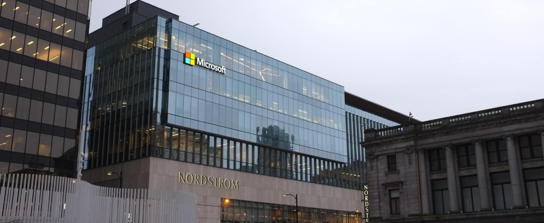Microsoft приостановила новые продажи в России