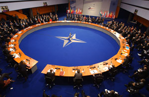 НАТО рекомендует нападать на страны, скрывающие хакеров