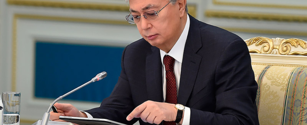 Президент Казахстана подписал закон о блокировке соцсетей в случае кибербулинга