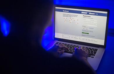 Роскомнадзор может заблокировать Facebook