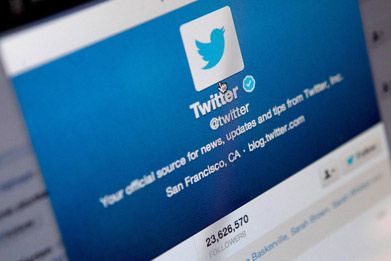 Twitter заблокировал 235 000 аккаунтов