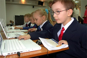 В России на каждого школьника заведут электронное досье